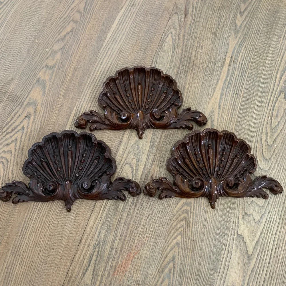 Set of 3 Vintage Faux Wood Shell Wall Plaques Rococo Scallop Ornate Brown Decor
